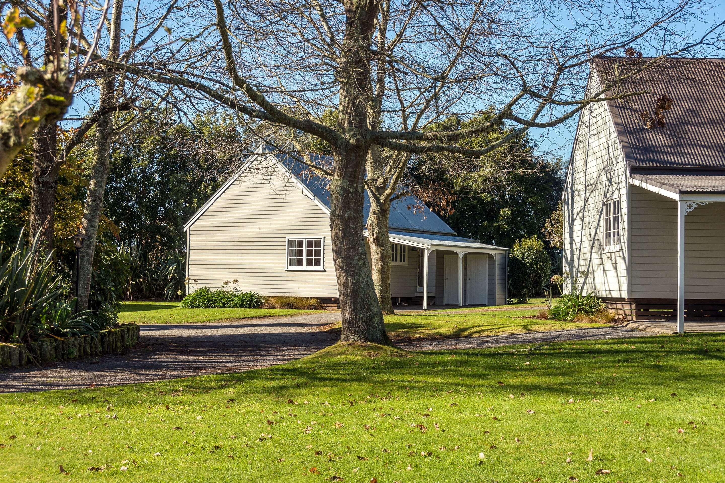 Huka Falls Resort Lago Lago Taupo Exterior foto The stable