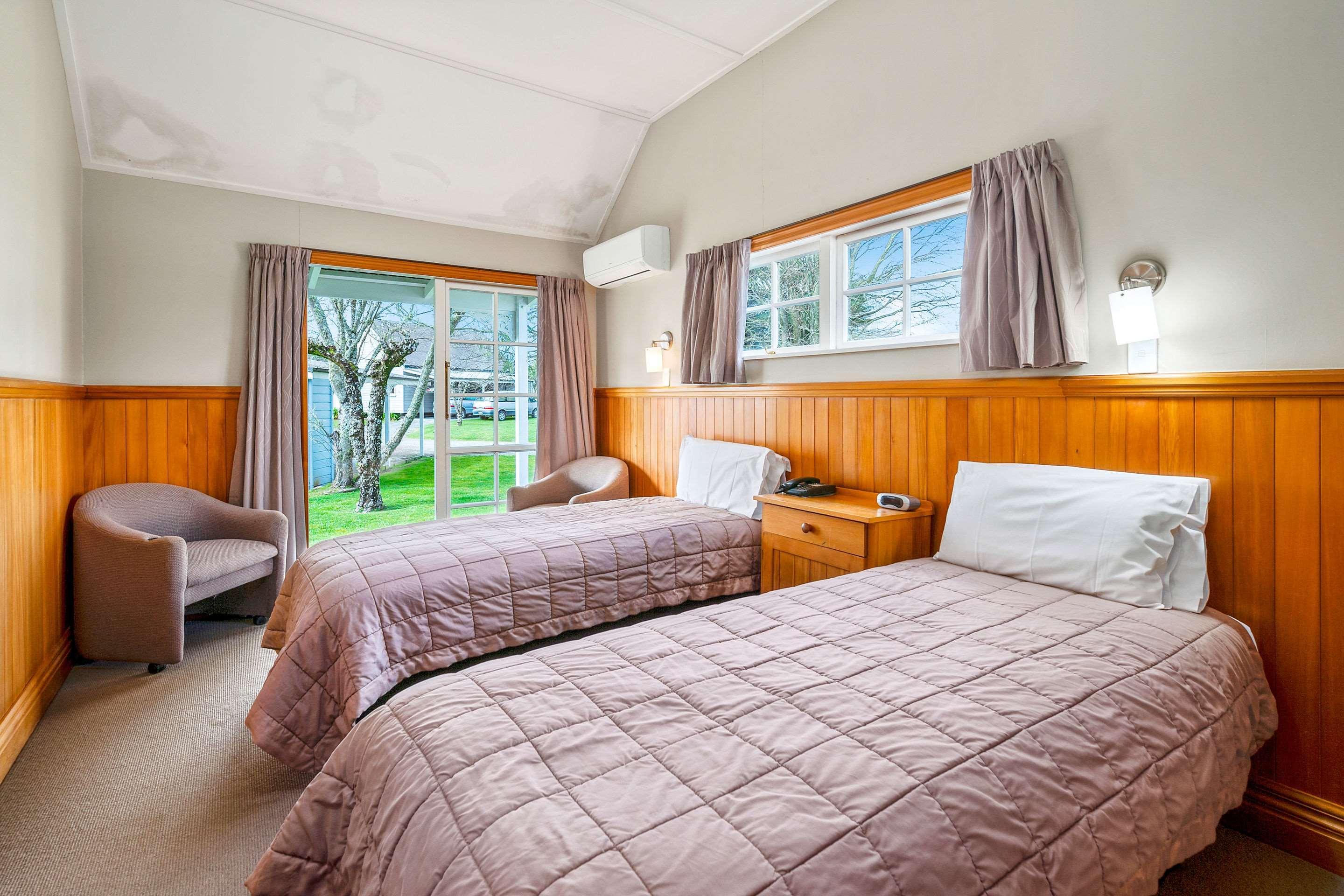 Huka Falls Resort Lago Lago Taupo Exterior foto A typical motel room
