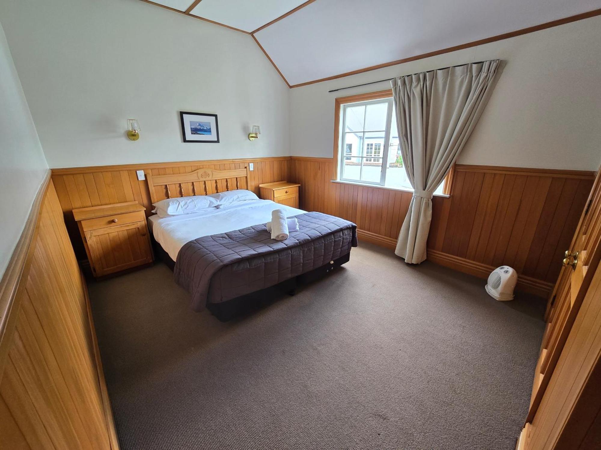 Huka Falls Resort Lago Lago Taupo Exterior foto A room at the hotel
